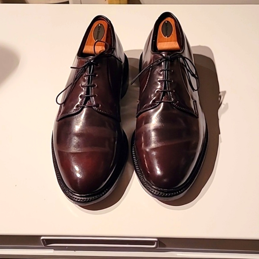 Leeds Shell Cordovan Derby Dress Shoes by Allen Edmonds size 10.5 EEE, burgundy